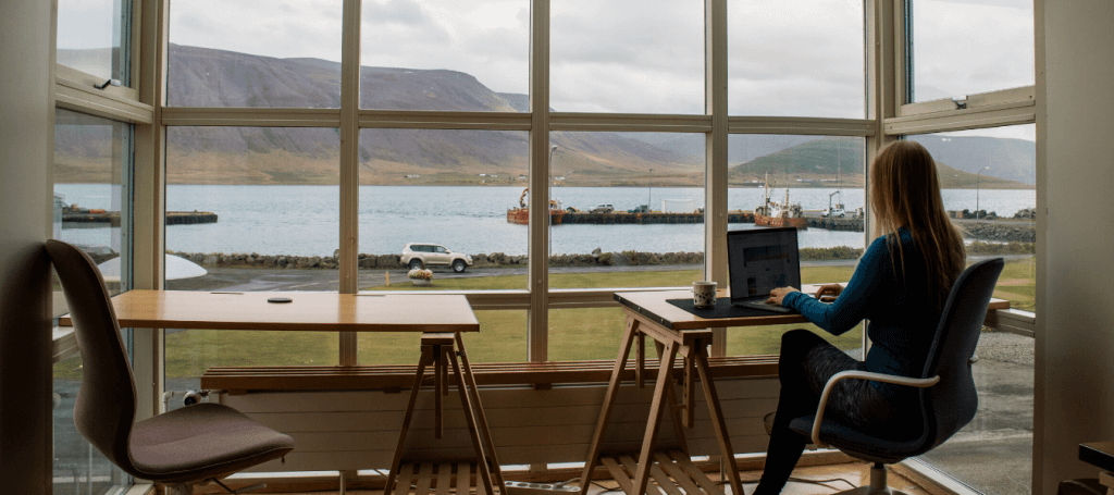 Why Promoting Your B2B Event in 2025 Takes More Than Just Ads