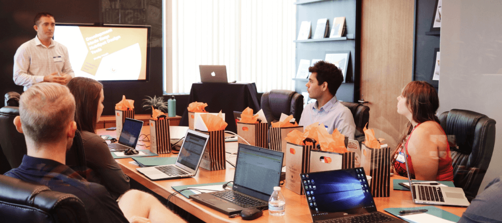 Navigating Business Development: In-House vs. Outsourcing